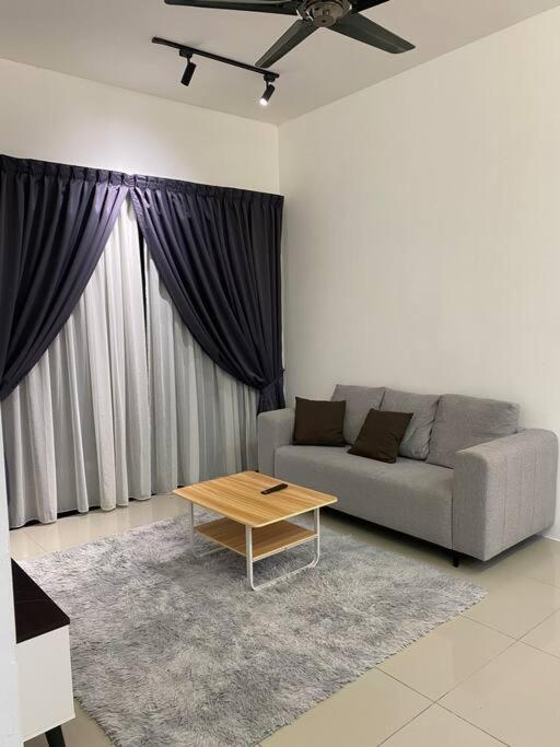 Pangsapuri Modern Lux Suite, The Cove Hillside