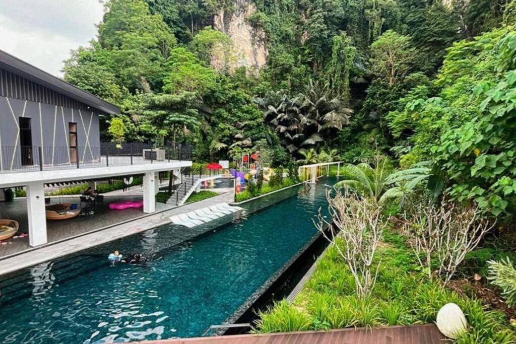 Pangsapuri Modern Lux Suite, The Cove Hillside